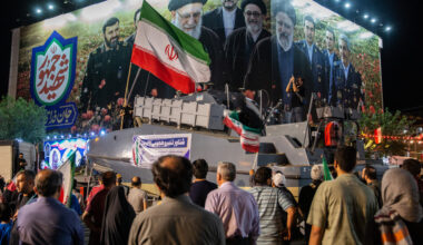 Iran War Live Updates: U.S. and Iran Exchange New Attacks, Straining Peace Talks
