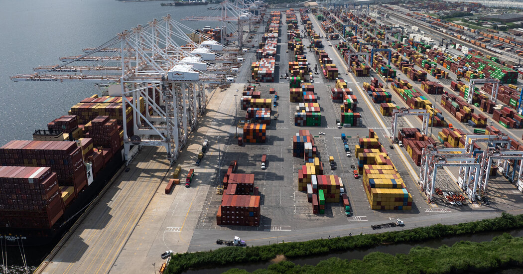 Trump Administration Fights Court Order to Refund Some Tariffs