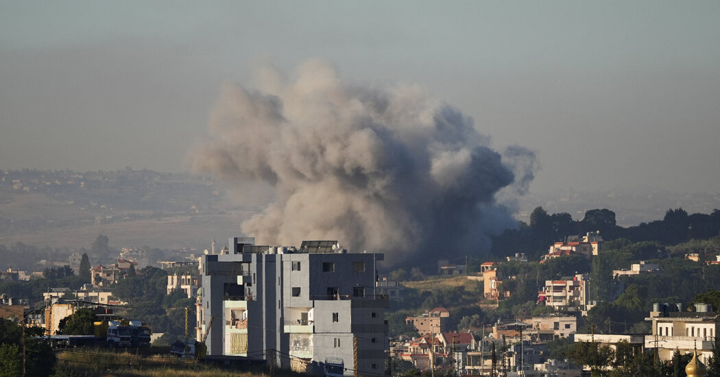 Hopes of Lebanon Cease-fire Falter as Israel and Hezbollah Fight On