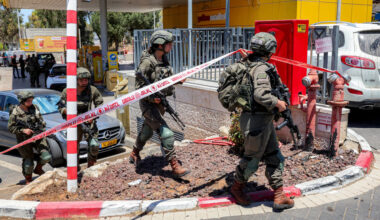 Arab Gunman Kills One in Attack on Central Israel