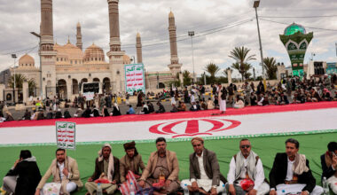 Houthis Threaten to Widen Iran War by Blocking Israeli Shipping in Red Sea