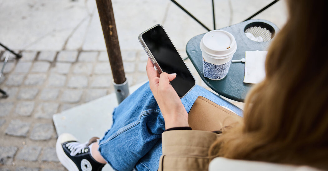Two New Studies Ask: Did the iPhone Cause Birthrates to Decline?