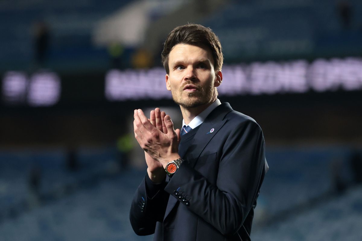 GLASGOW, SCOTLAND - MAY 13: Danny Rohl, Head Coach of Rangers, applauds the fans after the William Hill Premiership match between Rangers and Hibernian at Ibrox Stadium on May 13, 2026 in Glasgow, Scotland. (Photo by Ian MacNicol/Getty Images)