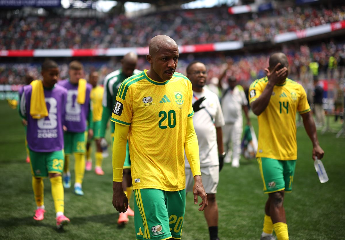Khuliso Mudau looks dejected following South Africa's World Cup defeat to Canada
