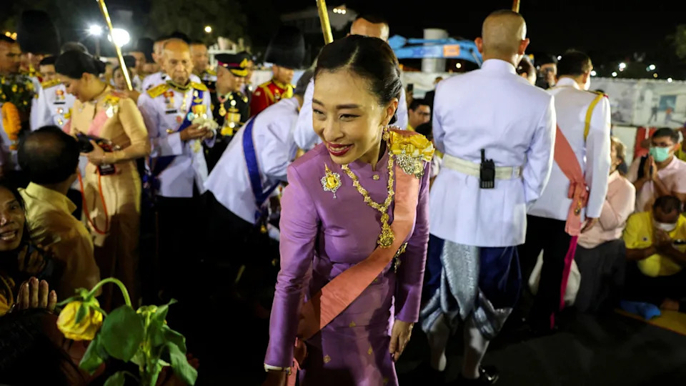 Thailand's Princess Bajrakitiyabha greets her royalists as she leaves a religious ceremony to commemorate the death of King Chulalongkorn, known as King Rama V, at The Grand Palace in Bangkok, Thailand, October 23, 2020.