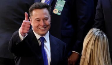 Elon Musk becomes world's first trillionaire as SpaceX begins trading