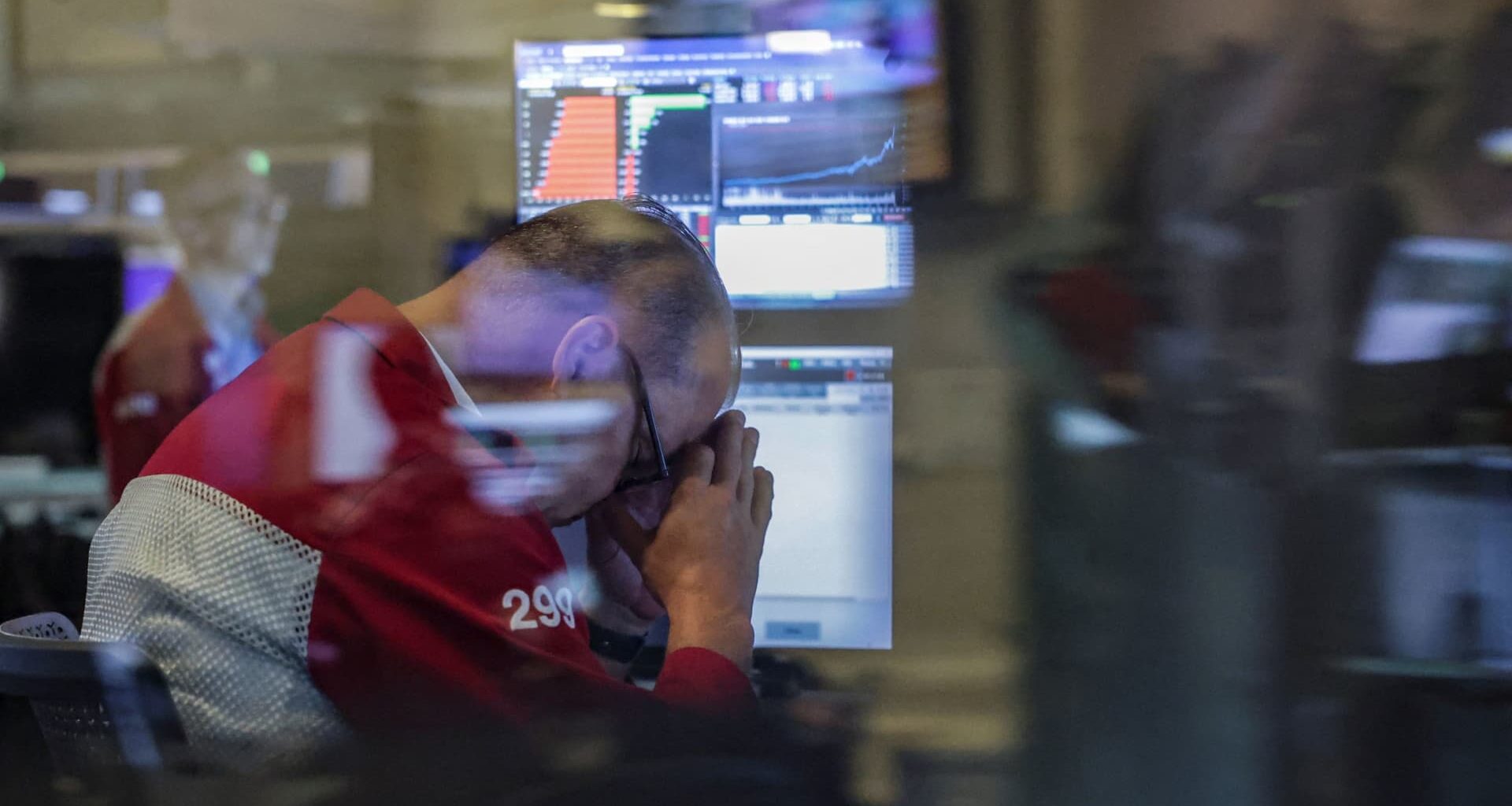 KKR, Blackstone and Ares shares tumble on private equity jitters