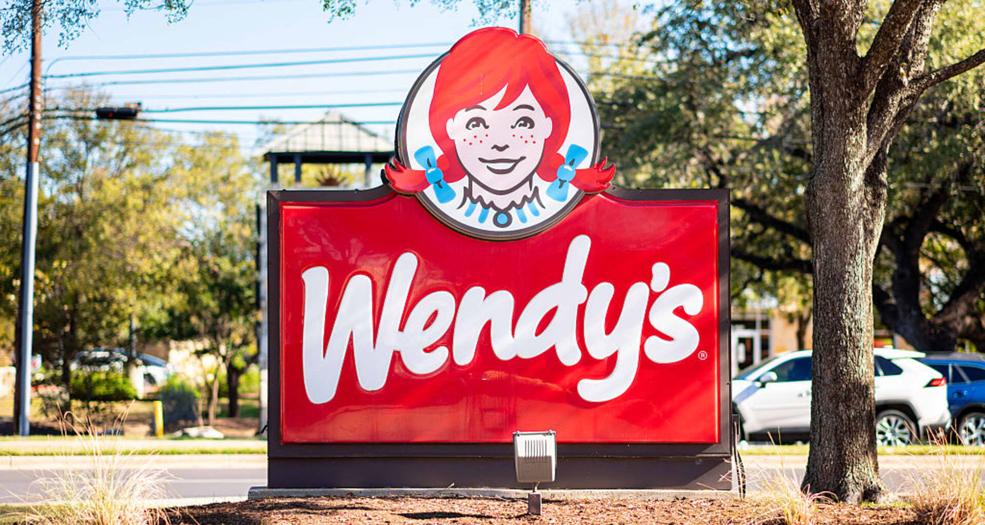 Wendy's shares soar for a second day as retail investors pile into their new meme darling