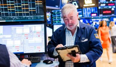 Stock market today: Live updates