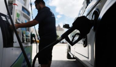 Gas prices fall below $4 per gallon as oil supply fears ease after Iran deal