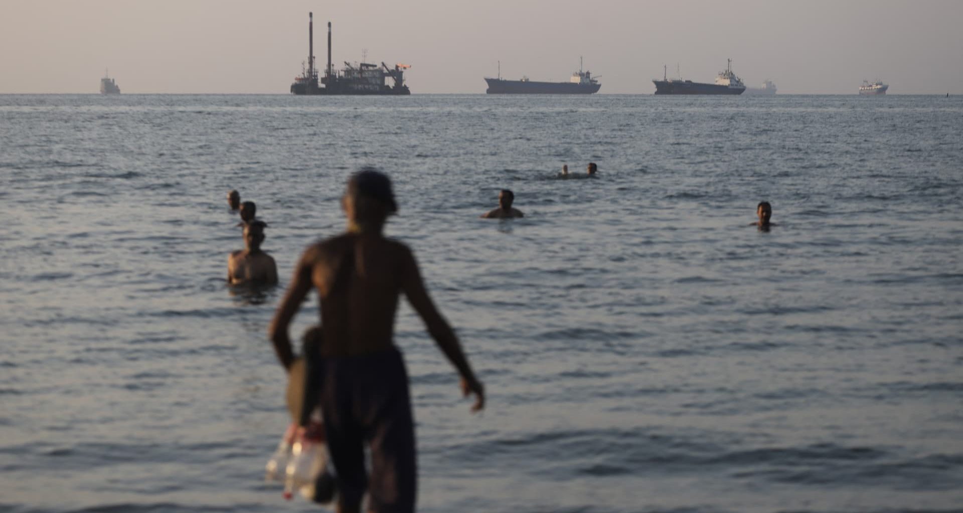 Oil tanker CEO sees Hormuz traffic quickly increasing on U.S.-Iran deal