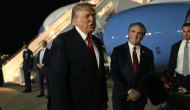 Oil falls as Trump tries to convince market an Iran deal is close