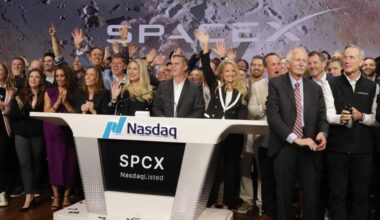 The average SpaceX buyer post-IPO is almost under water after two-day slide