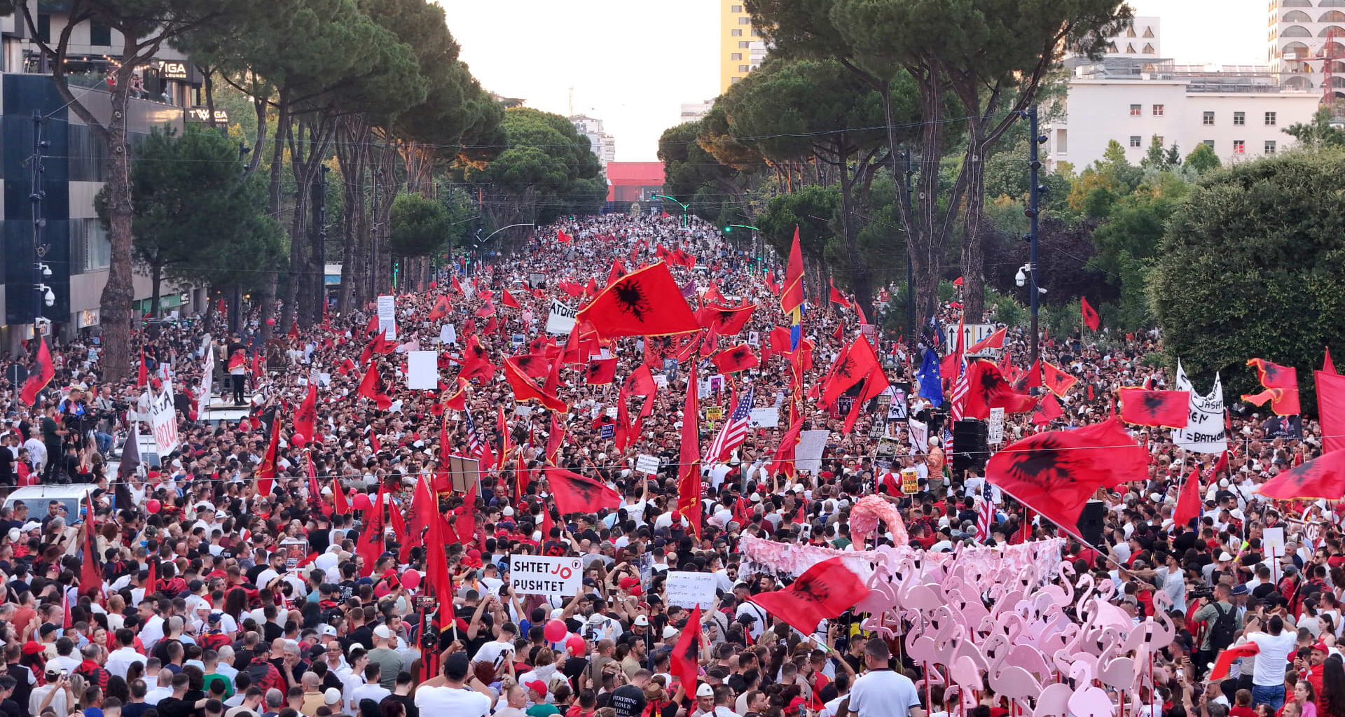 Albania protests target Kushner-linked project