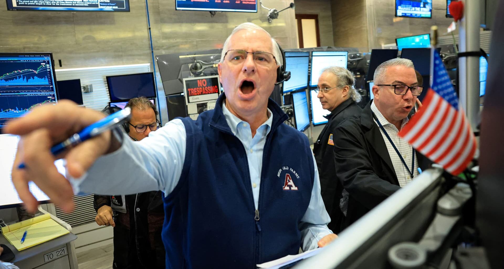 Stock market today: Live updates