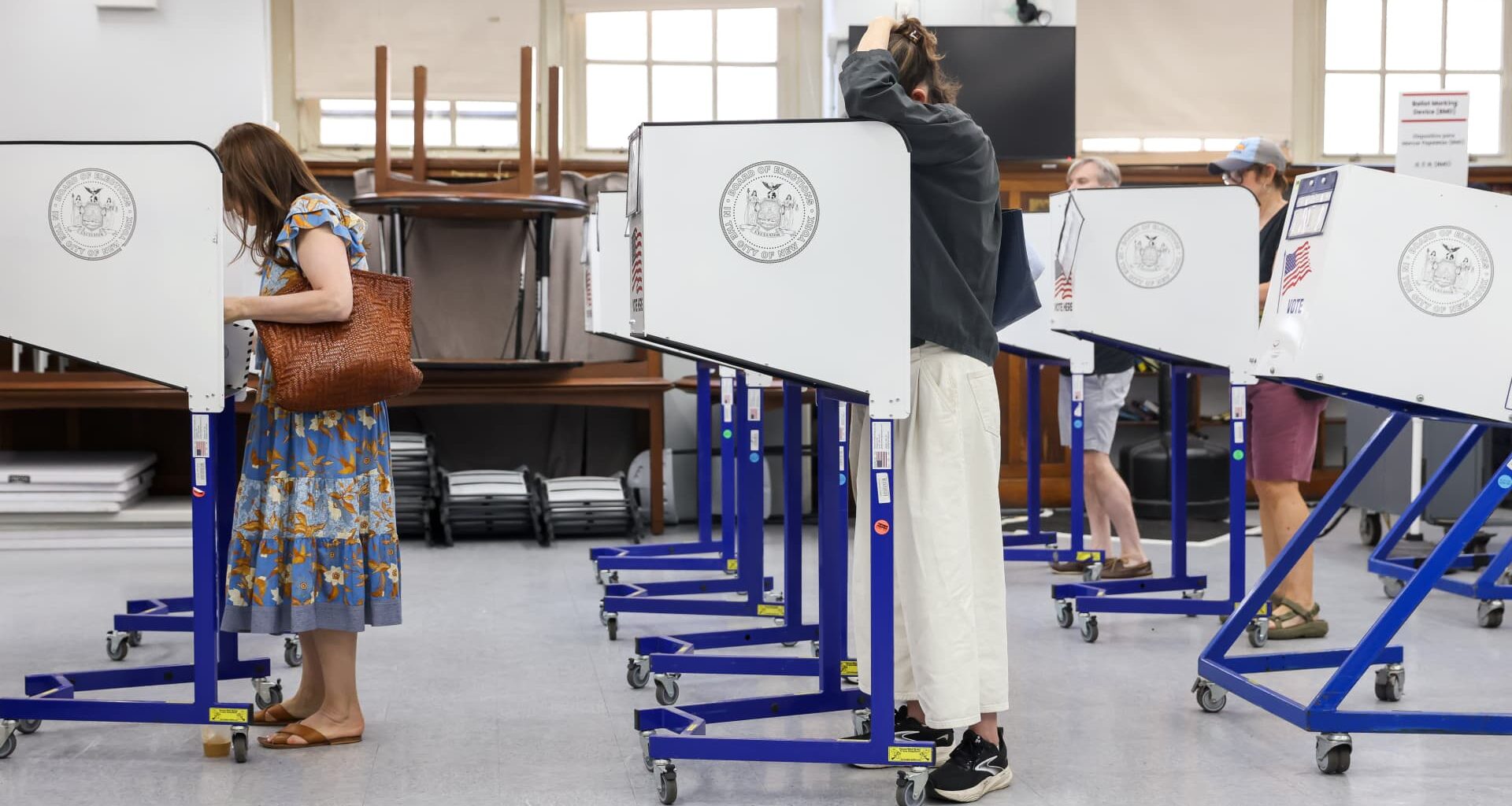 AI PACs pour $20M into New York Democratic primary in regulation battle