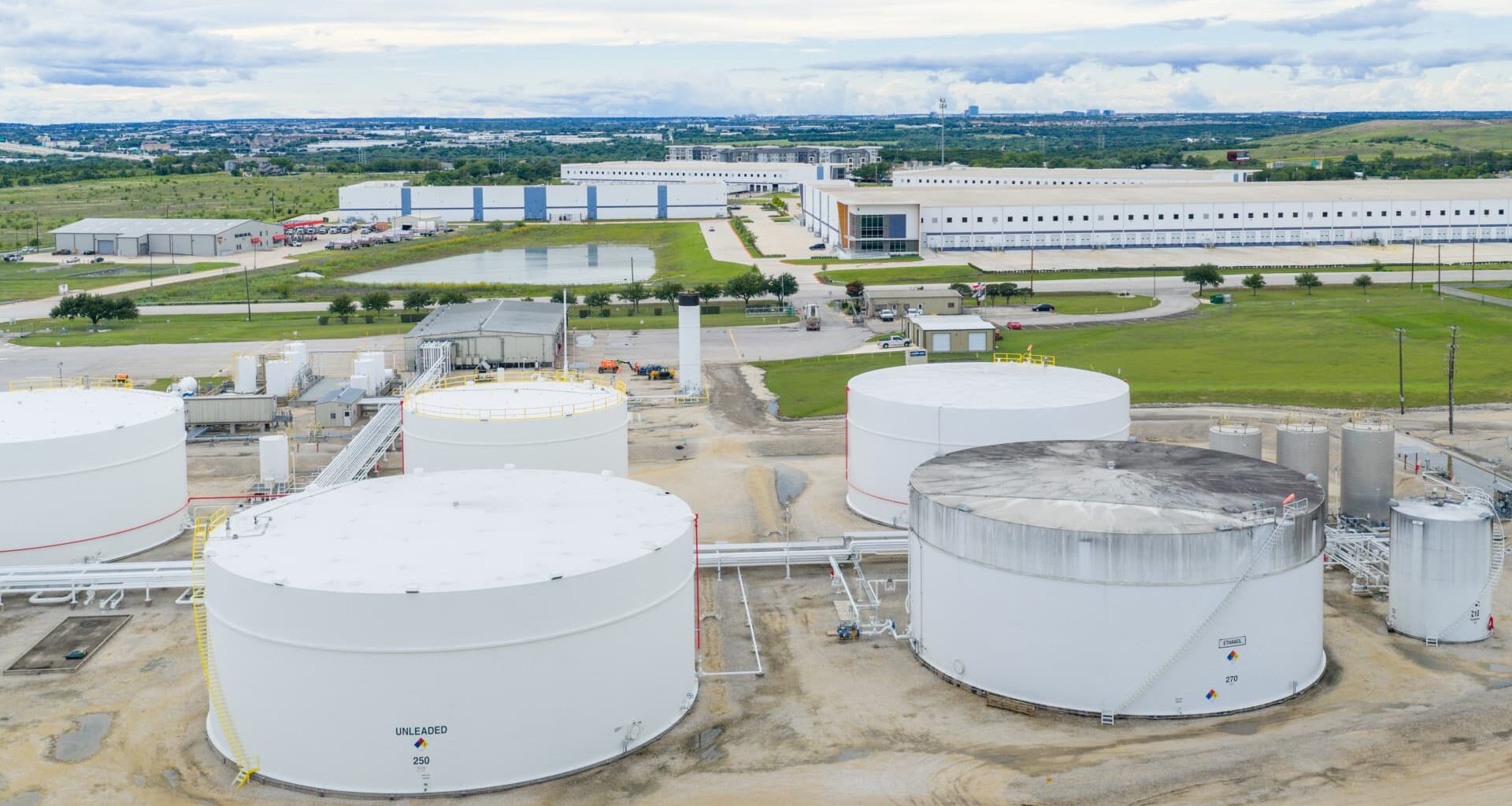 Brent falls below $76, lowest level since day before U.S.-Iran war