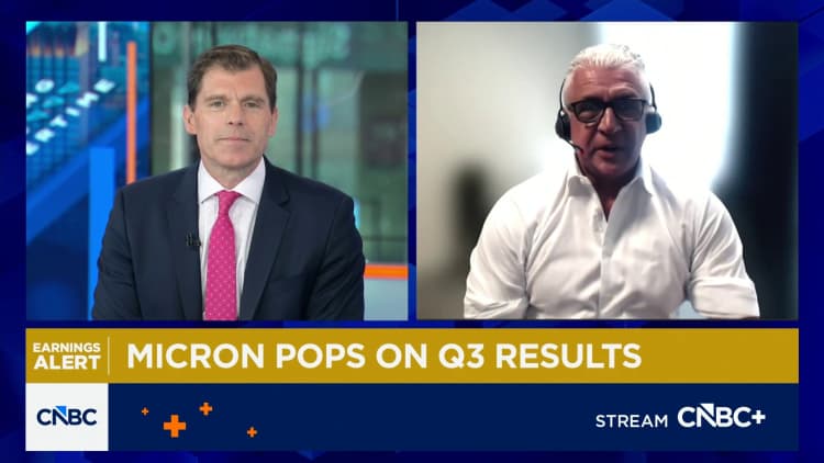 Micron customers have no choice but to pay a premium: Susquehanna's Hosseini