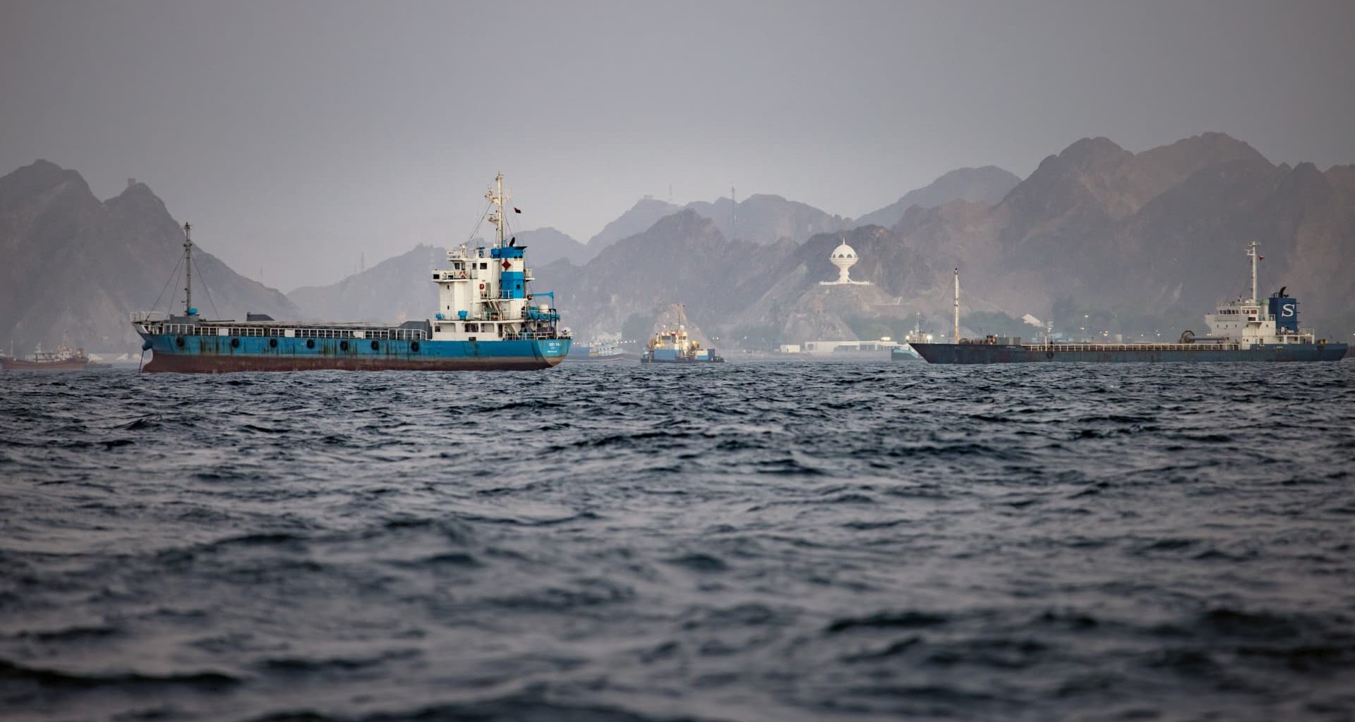 Oil slides nearly 2% as markets look past fresh Iran tensions and focus on supply outlook