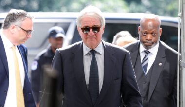 Leon Black says Jeffrey Epstein duped him