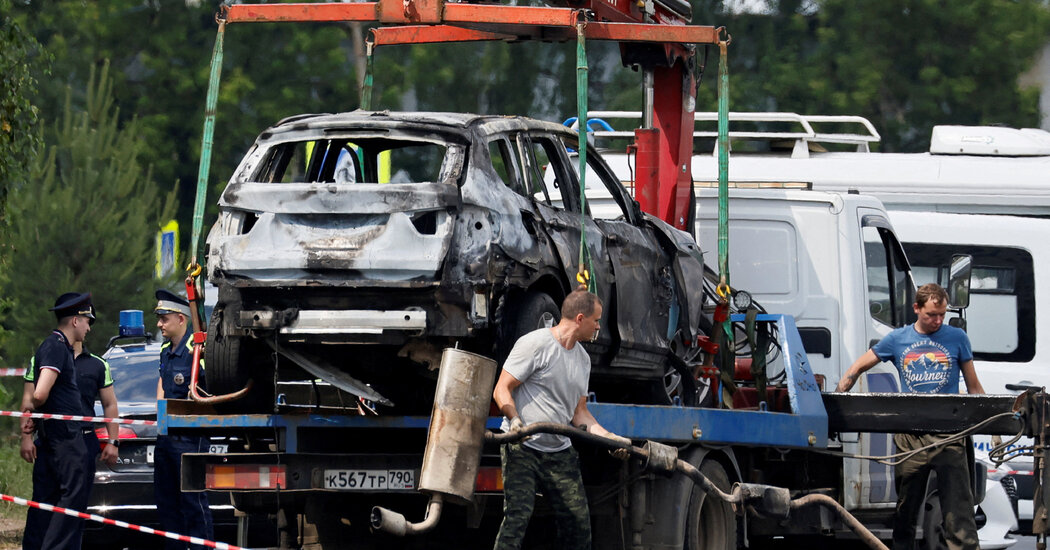 Senior Russian Military Official Is Killed in Car Explosion Near Moscow
