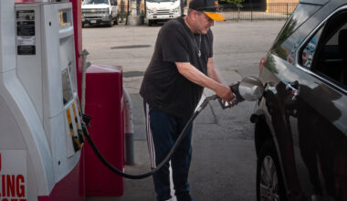 Oil Prices Rise as U.S. Launches New Attack on Iran