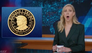 Desi Lydic Does a Spit Take at the Price of Trump’s Gold Coin