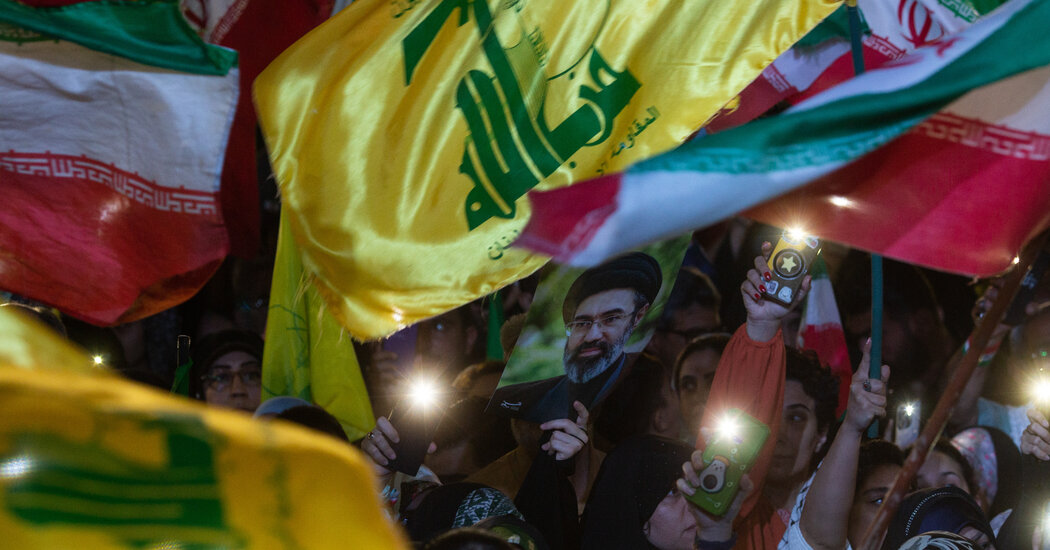 Iran War Live Updates: U.S. and Iran Trade Fresh Attacks