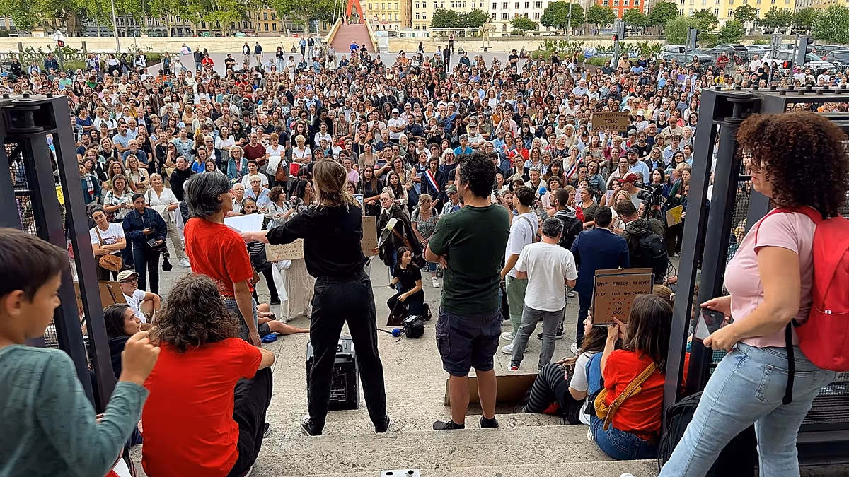 'Heads must roll': France demands judicial overhaul after murder of 11-year-old girl