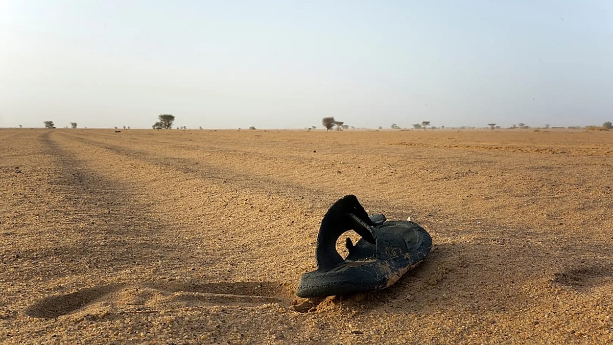 Truck breakdown in Niger strands passengers and leaves 49 dead in Sahara Desert