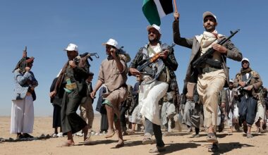 Houthis join Iran war fight, threatening Red Sea shipping amid Hormuz closure