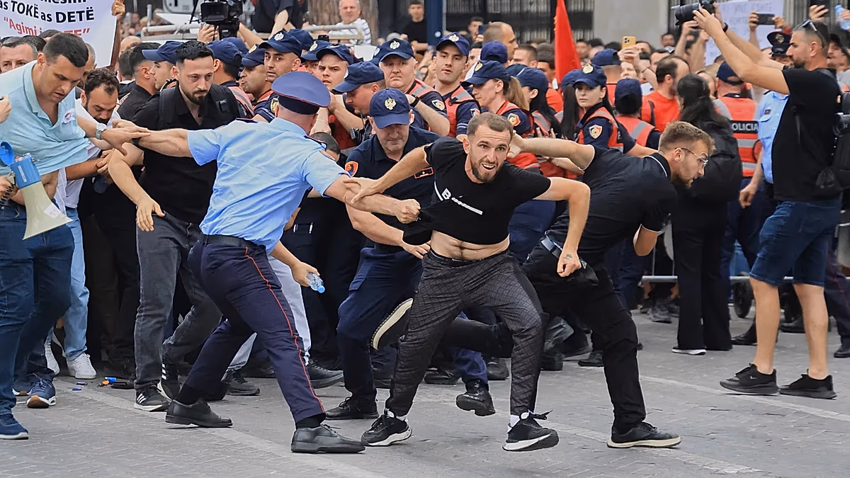 Edi Rama pushes back as Trump family-linked resort protests continue in Albania