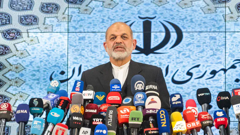 Senior Iranian leader blocks agreement
