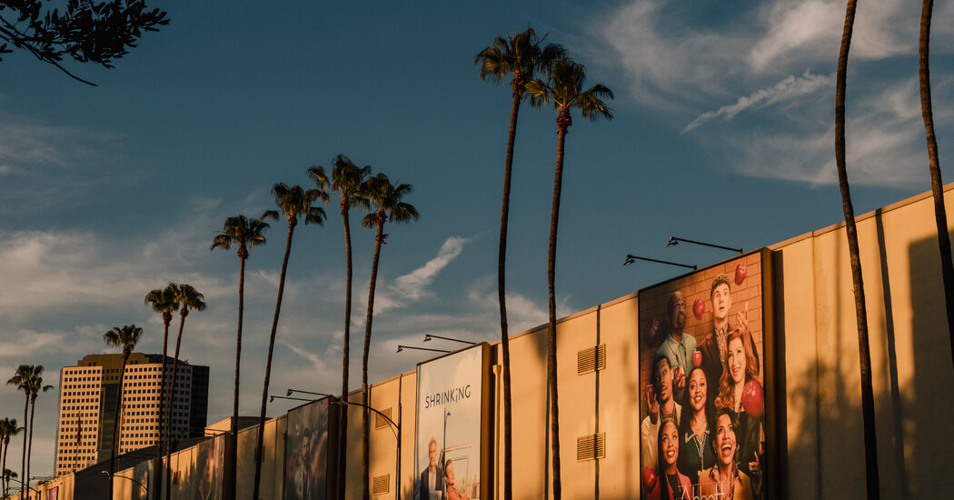 Justice Dept. Clears Way for Paramount-Warner Bros. Merger