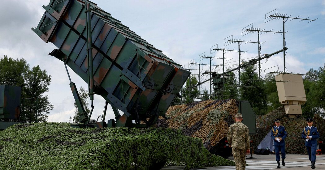Russia Is Rich in Ballistic Missiles. Ukraine Is Short of Ways to Stop Them.