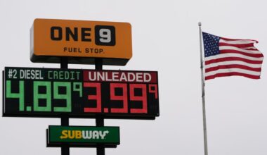 Oil Tumbles and Stocks Surge After Trump Announces Deal With Iran