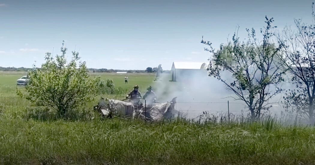 12 Killed in Skydiving Plane Crash in Butler, Missouri