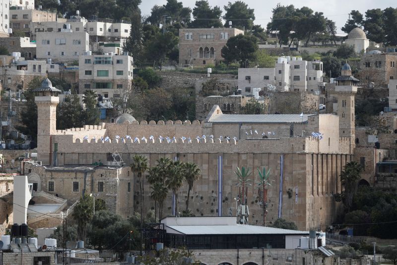 Israel seizes powers over flashpoint West Bank shrine from Palestinians