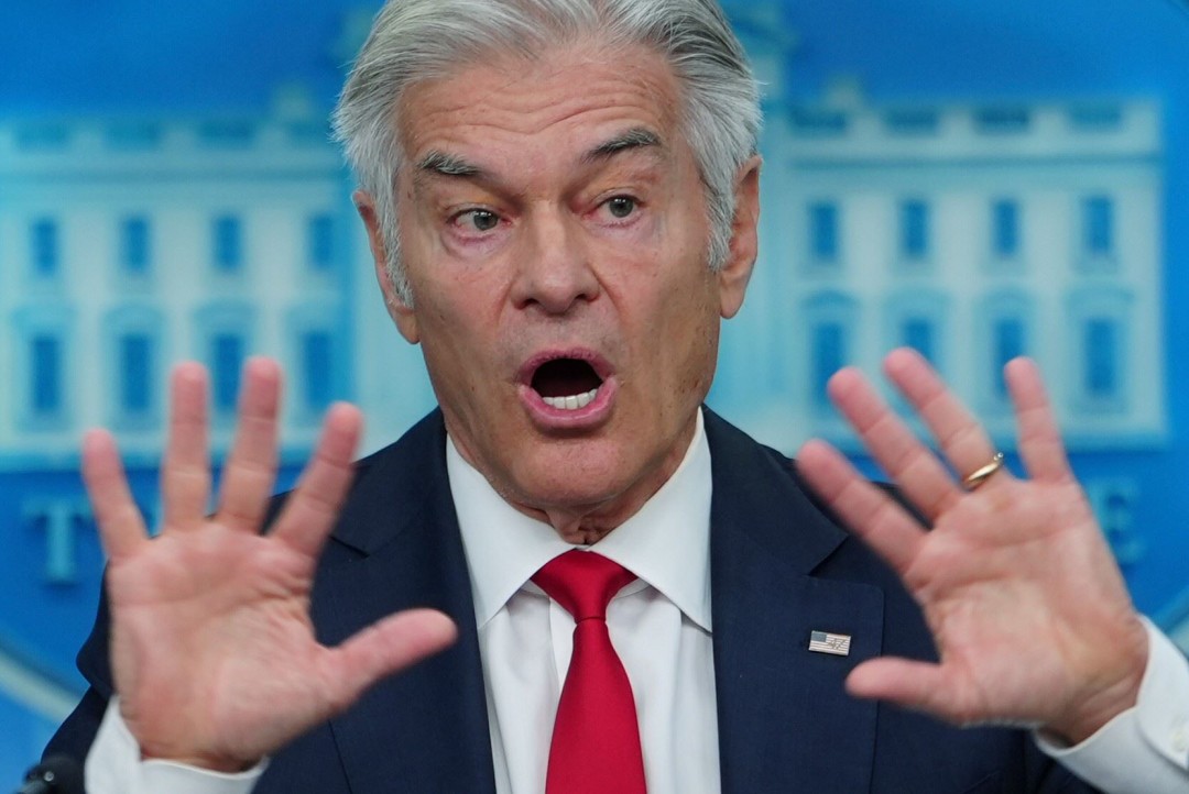 Dr. Oz Ducks Questions in the White House Briefing Room