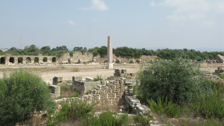 Lebanon's World Heritage Sites Endangered Amid Ongoing War - Image 3 of 6