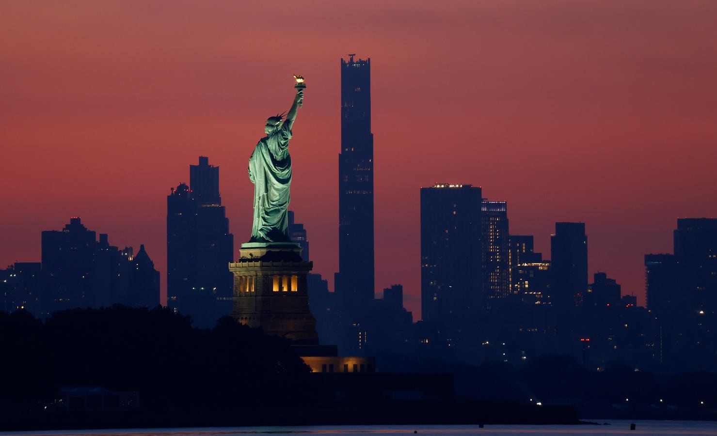 Trump’s DOJ Claims They Could Tear Down Statue Of Liberty In Ballroom Dispute