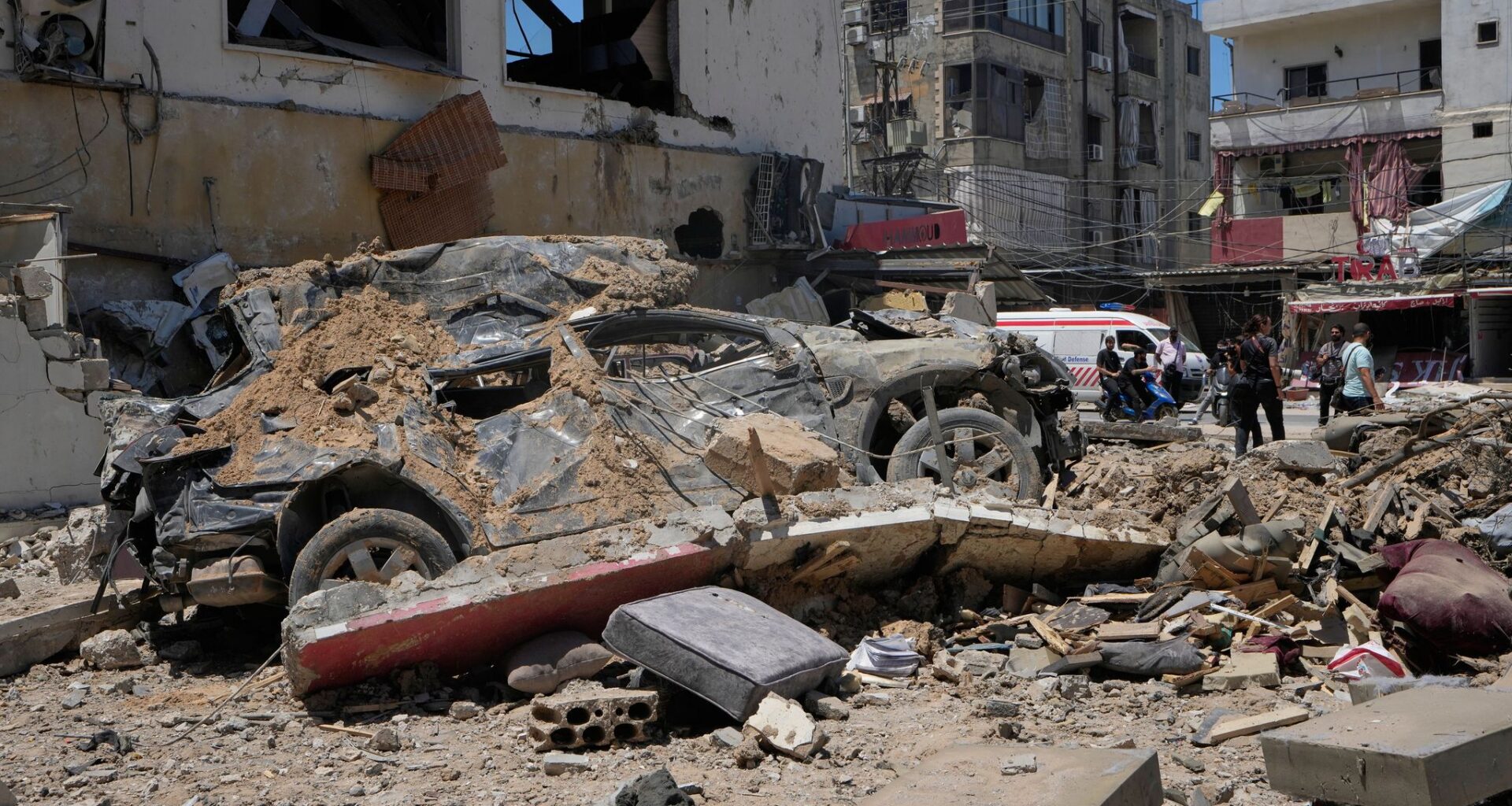 Lebanese army withdraws from southern village after Israeli troops advance nearby