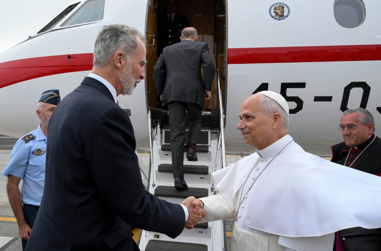 Pope Leo renews gratitude to God for Apostolic Journey to Spain