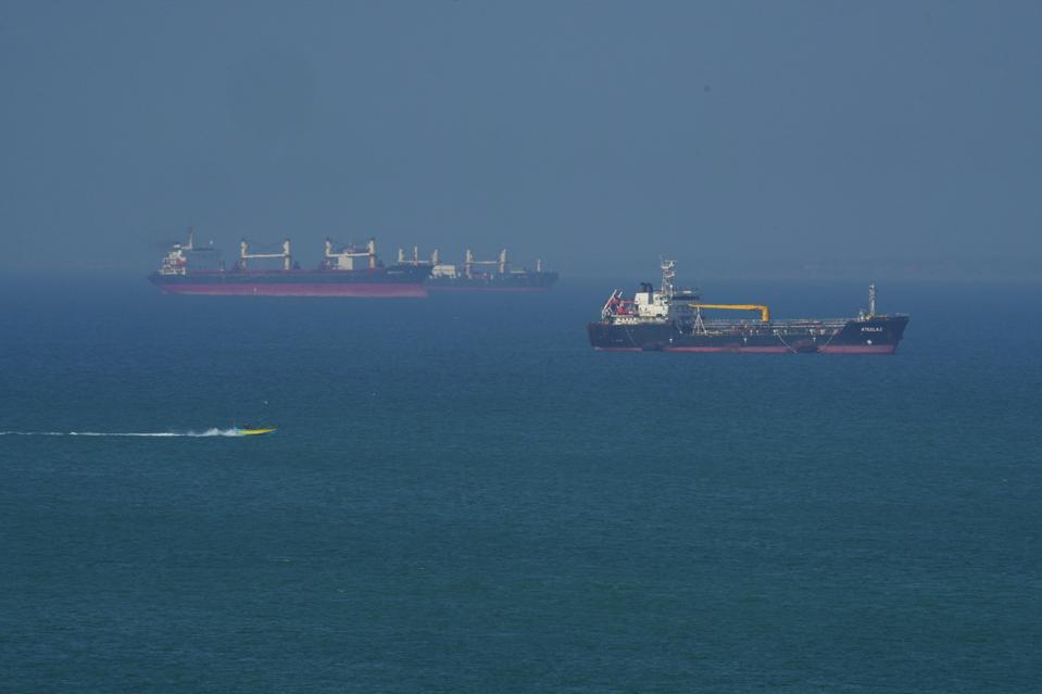 Trump’s War Now Means Iran Can Shut Strait Of Hormuz Anytime, U.S. Intel Reportedly Finds