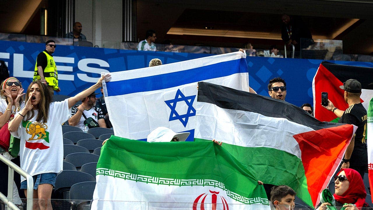 Israeli flag confiscated at World Cup game while Palestinian flags stay