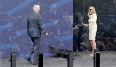 Biden sparks awkward moment drifting back to stage at Obama library