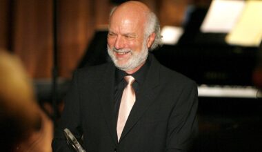 James Burrows, legendary director of 'Cheers' and 'Friends,' dies at 85