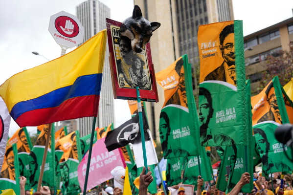 Supporters of Historic Pact coalition presidential candidate Ivan Cepeda attend his campaign rally in Bogota, Colombia, Saturday, June 13, 2026. (AP Photo/Fernando Vergara)