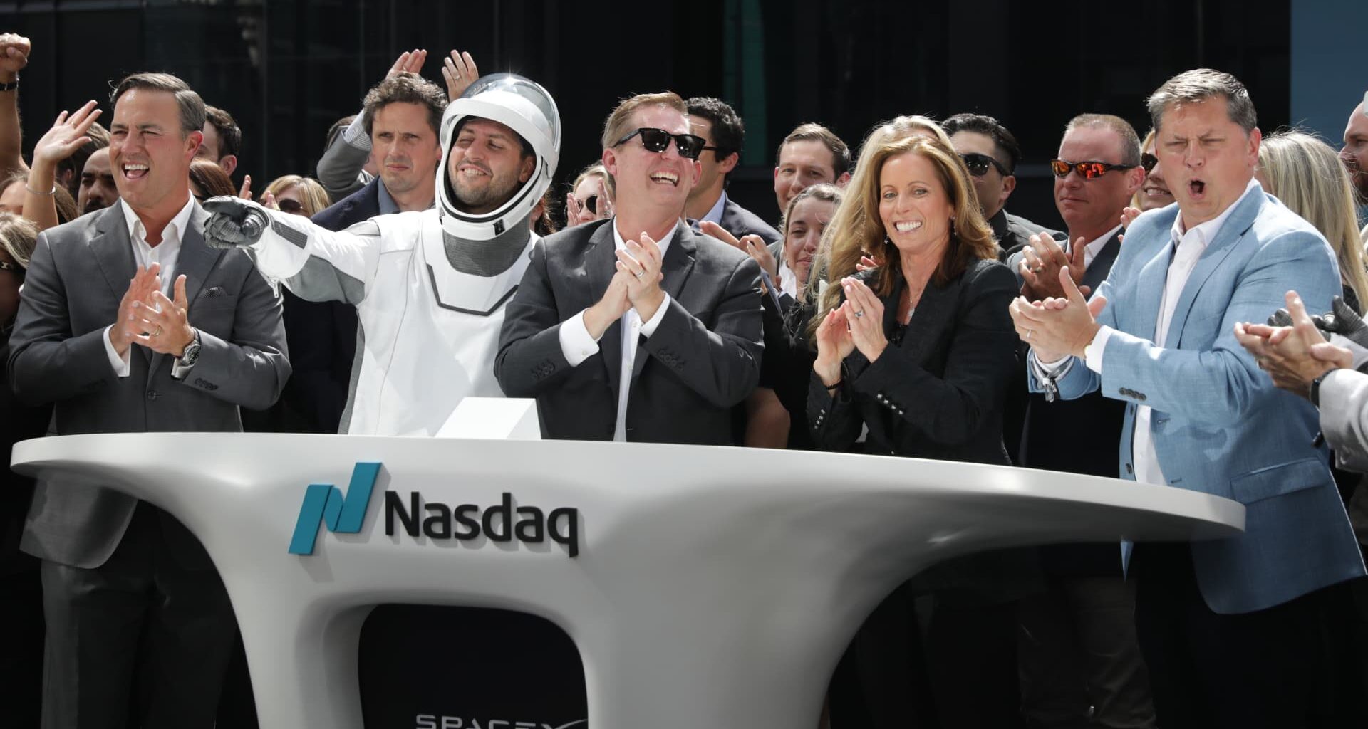 SpaceX stock falls premarket after IPO Rally