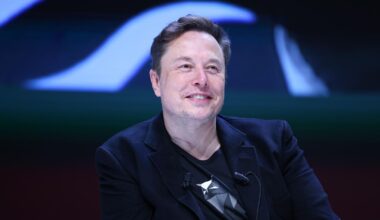 Musk’s Net Worth Plummets $350 Billion As SpaceX Falls 30% From High